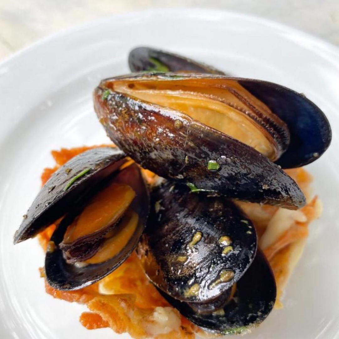 Mejillones en su jugo